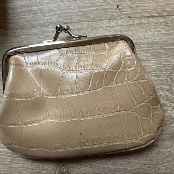 Tommy Hilfiger crocodile style handbag & coin purse - Picture 4 of 10